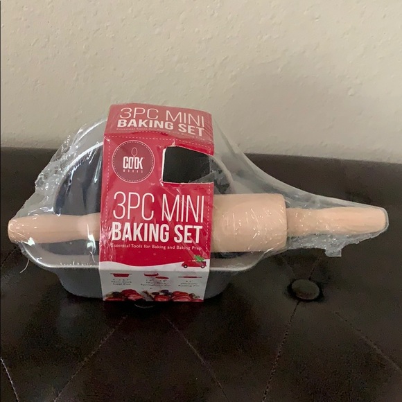 Kitchen | 32 Cook Works 3pc Mini Baking Set | Poshmark